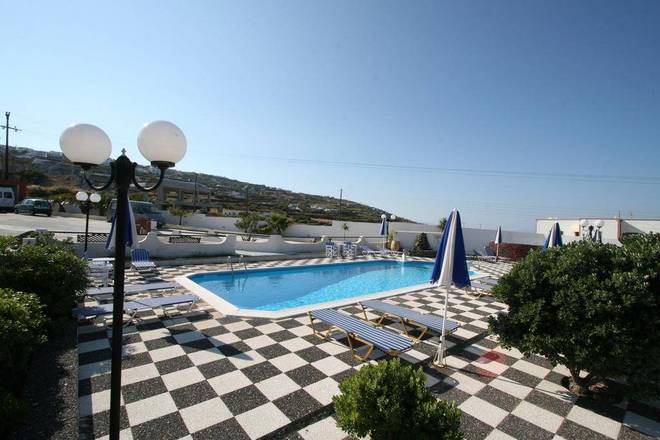 Romantic Spa Resort, Santorini