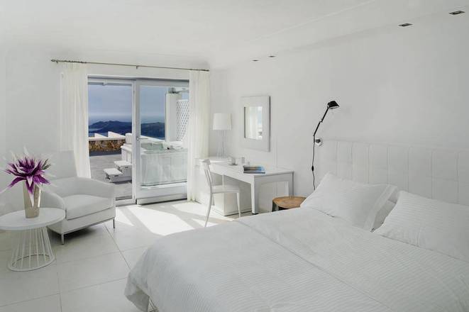 Lilium Santorini Villa, Santorini