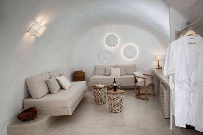 Antithesis Hotel, Santorini