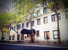 DeWitt Place, Chicago