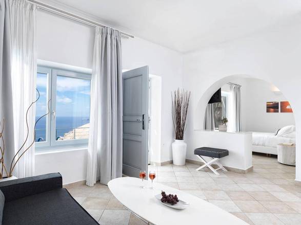 Lilium Santorini Villa, Santorini