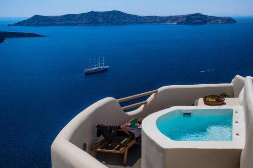 Antithesis Hotel, Santorini