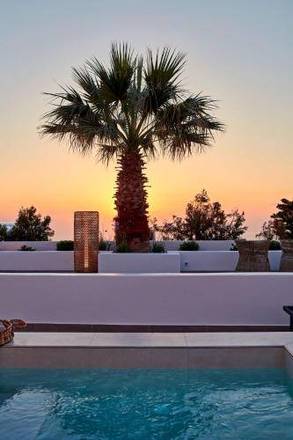 Rena's Suites, Santorini