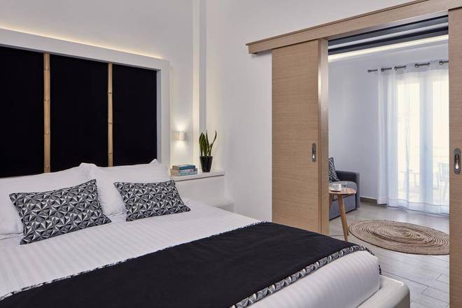 Rena's Suites, Santorini