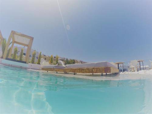 Rena's Suites, Santorini