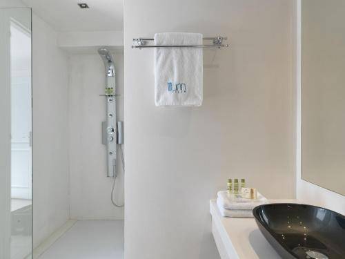 Lilium Santorini Villa, Santorini
