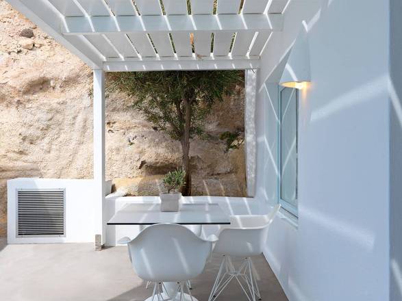 Lilium Santorini Villa, Santorini