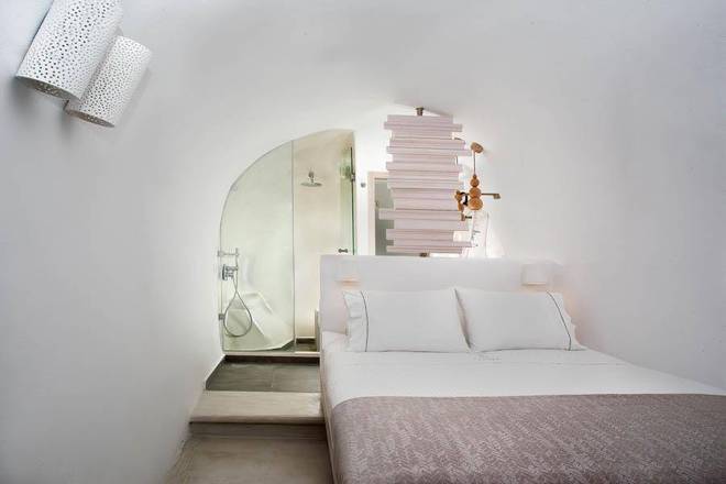 Antithesis Hotel, Santorini