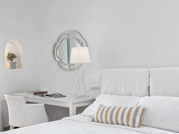 Lilium Santorini Villa, Santorini