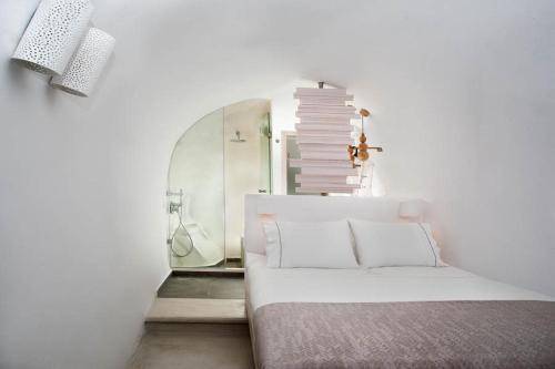 Antithesis Hotel, Santorini