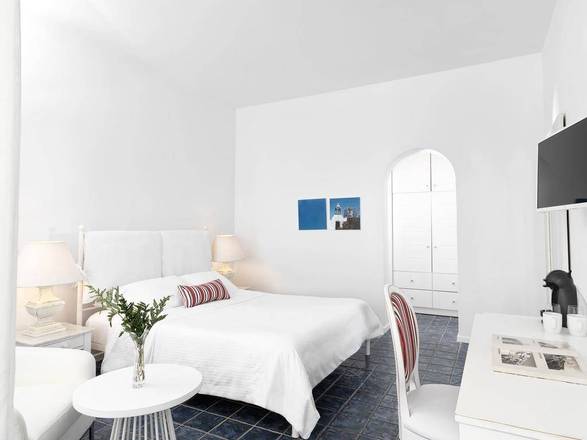 Lilium Santorini Villa, Santorini