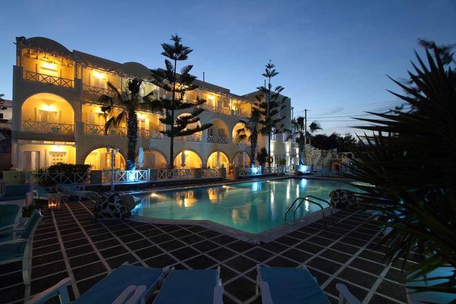 Golden Star, Santorini