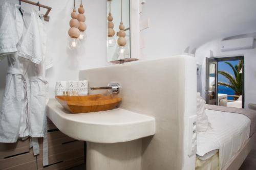 Antithesis Hotel, Santorini