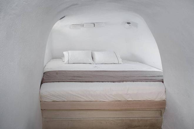 Antithesis Hotel, Santorini