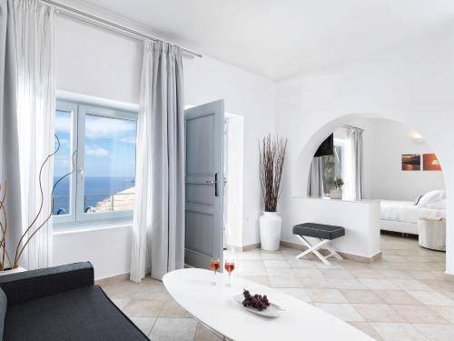 Lilium Santorini Villa, Santorini
