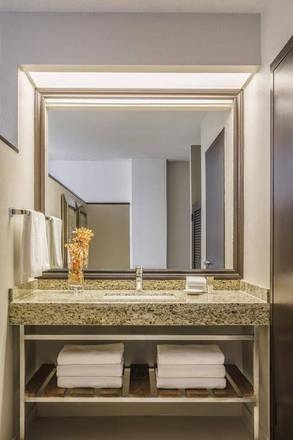 Hyatt Regency Miami, Miami