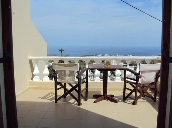 Romantic Spa Resort, Santorini