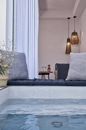 Rena's Suites, Santorini