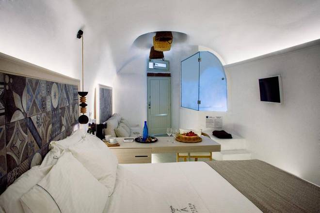 Antithesis Hotel, Santorini