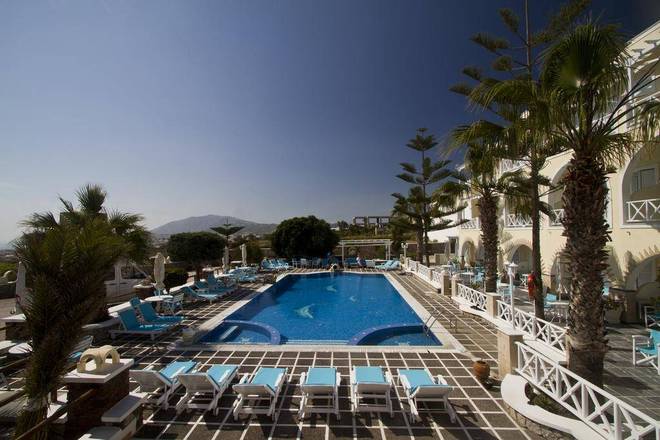 Golden Star, Santorini