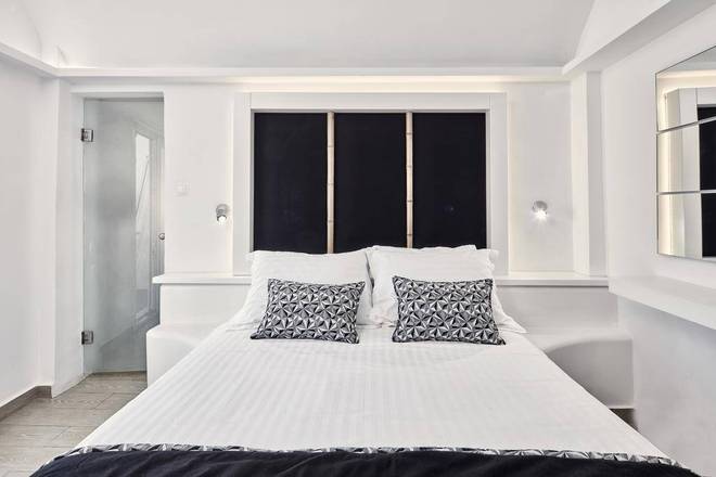Rena's Suites, Santorini