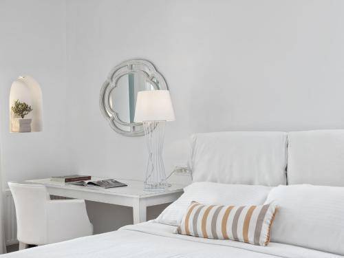 Lilium Santorini Villa, Santorini