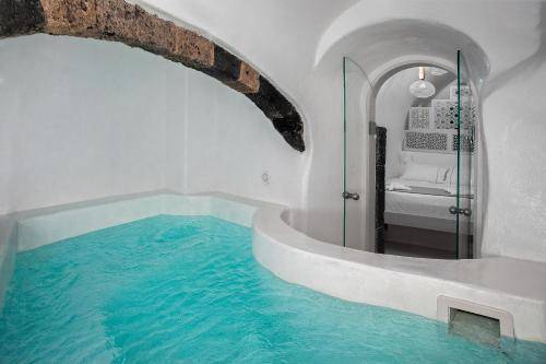 Antithesis Hotel, Santorini